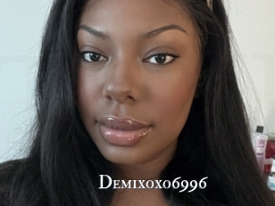Demixoxo6996