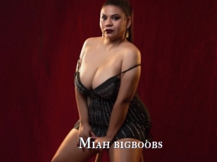 Miah_bigboobs